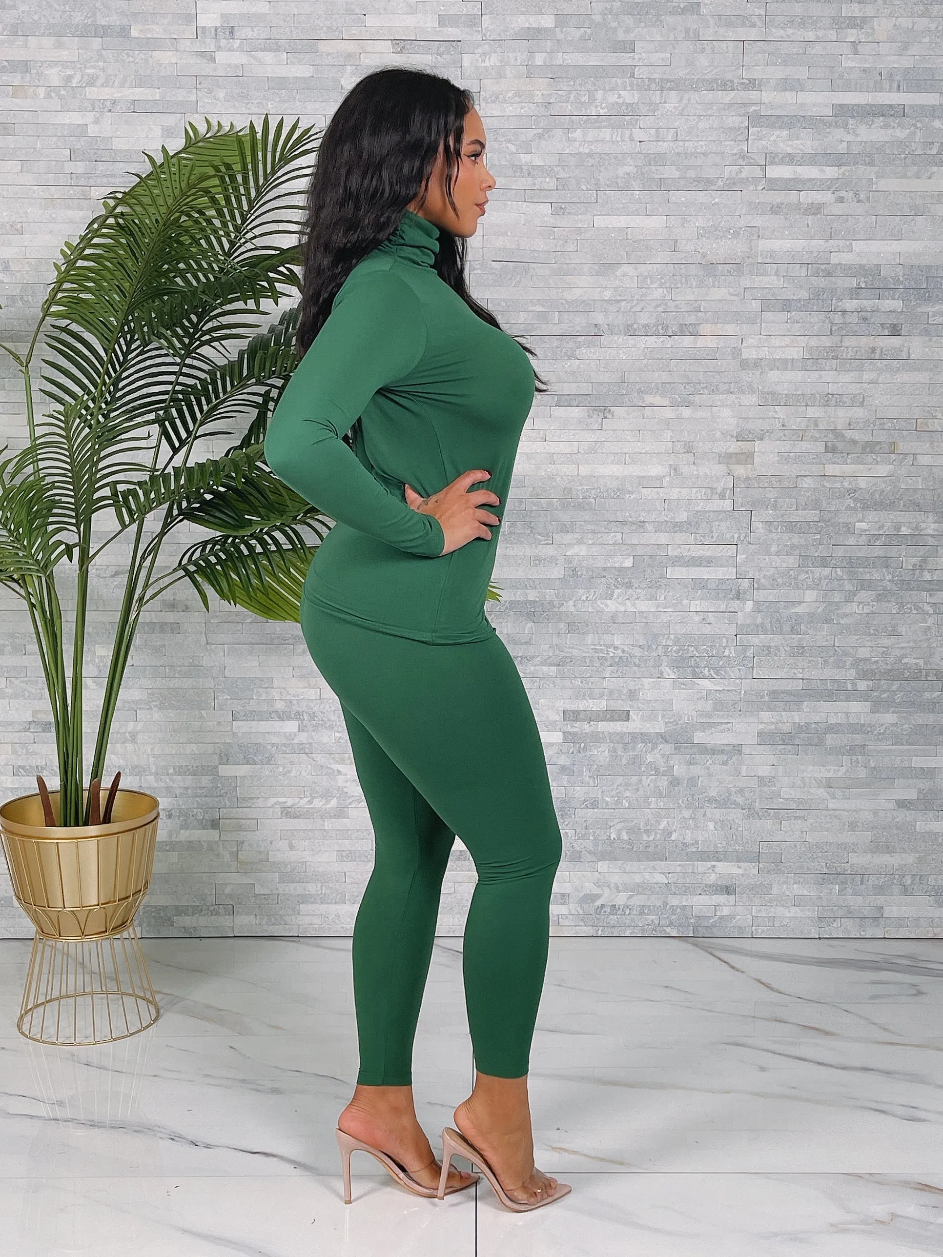 57025XP-MOCK NECK TOP & LEGGINGS SET (PLUS)