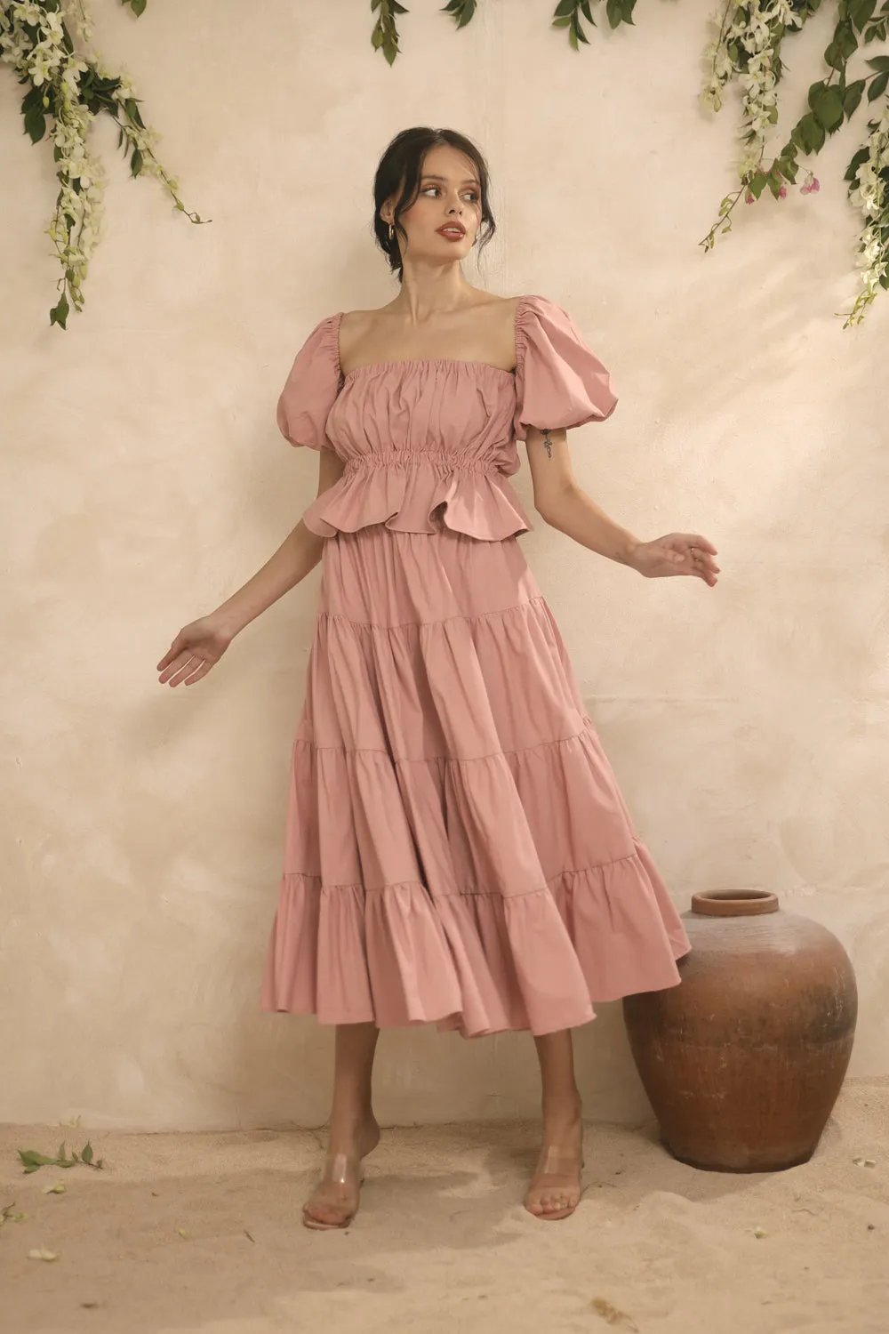 ALBA SET Balloon Sleeve Gartered Top with Four-Layer Midi Skirt (Pink Linen)