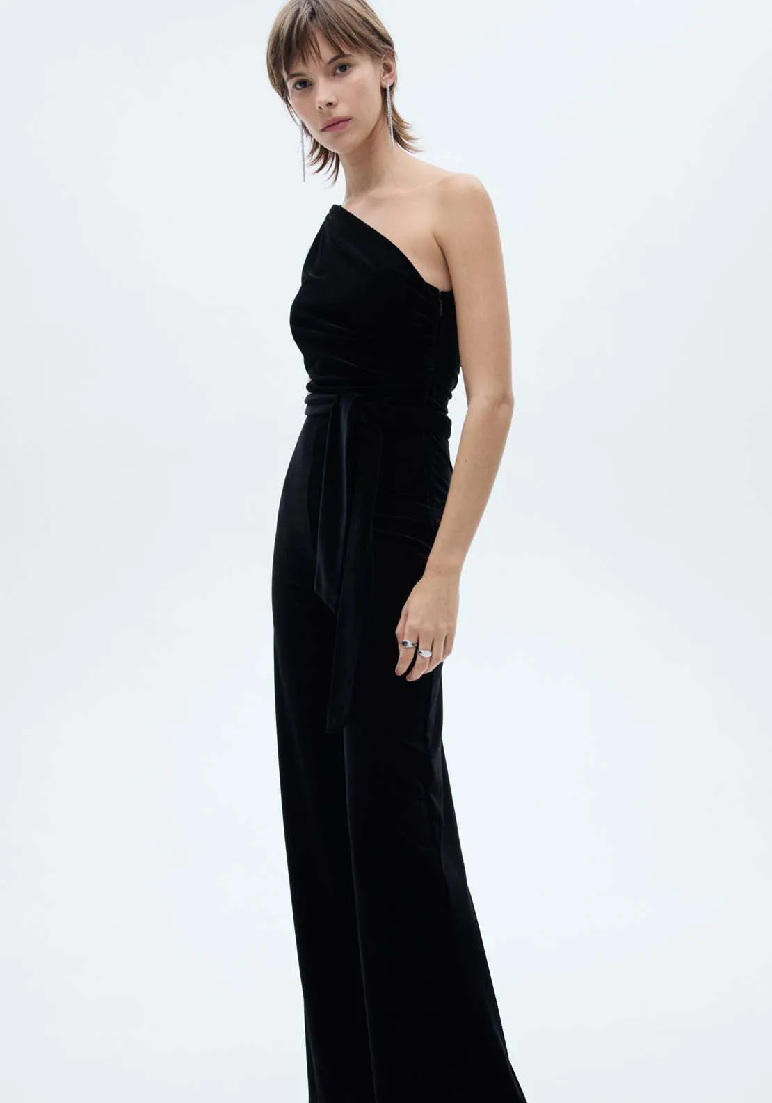 Asymmetric velvet jumpsuit - Black