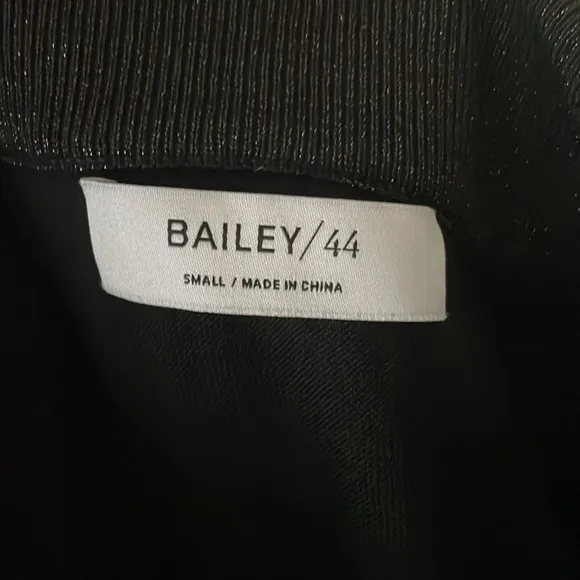 Bailey 44 Pleated Black Skirt, Size Small