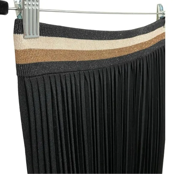 Bailey 44 Pleated Black Skirt, Size Small