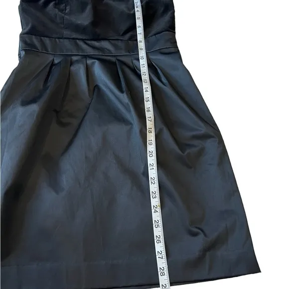 Banana Republic black velvet satin sweetheart neckline pleated mini dress NWT