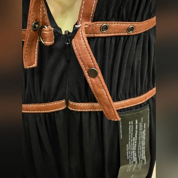 BCBG Maxazria Lillie Ribete Dress Size 6 Black &amp; Brown NWT