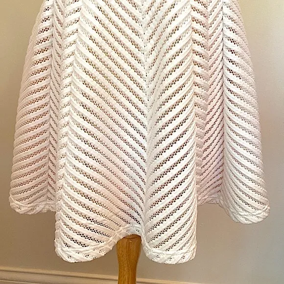 Catherine Malandrino White Laser Cut Eyelet Flare Lined MIDI Skirt Size 6