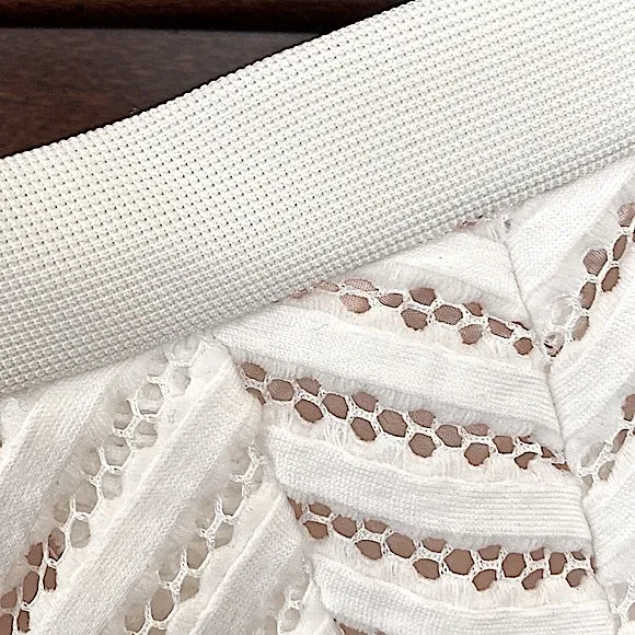 Catherine Malandrino White Laser Cut Eyelet Flare Lined MIDI Skirt Size 6
