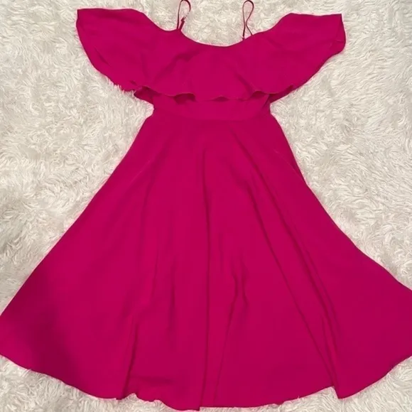 CECE Cynthia Steffe Flowy Fuchsia Flounce Sleeve Cold Shoulder Midi Dress Sz: 0