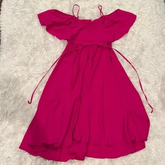 CECE Cynthia Steffe Flowy Fuchsia Flounce Sleeve Cold Shoulder Midi Dress Sz: 0