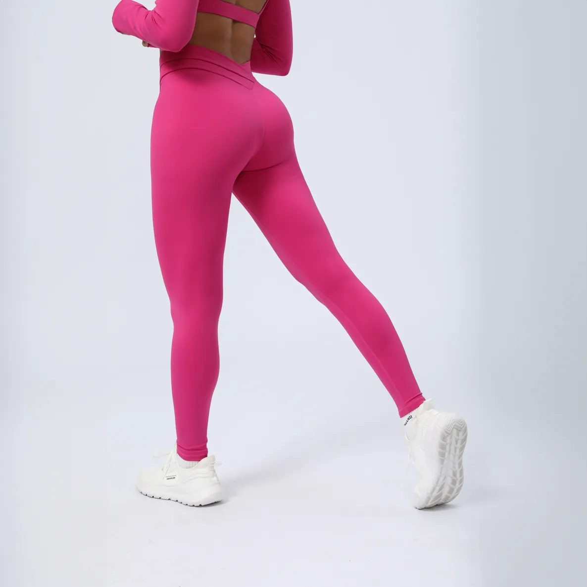 Crescent V-Cross Legging