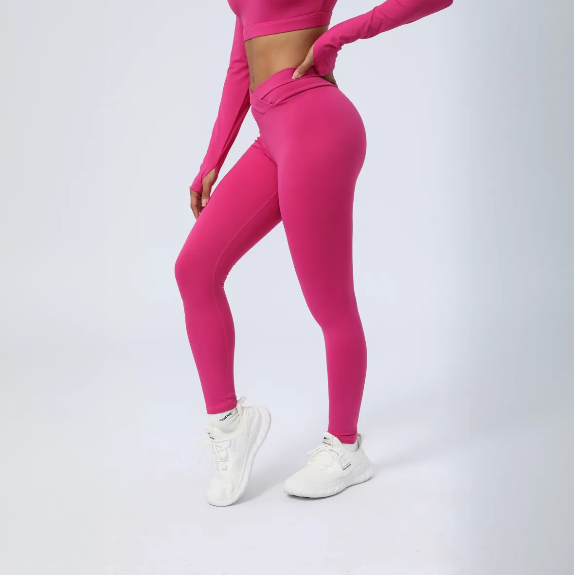 Crescent V-Cross Legging