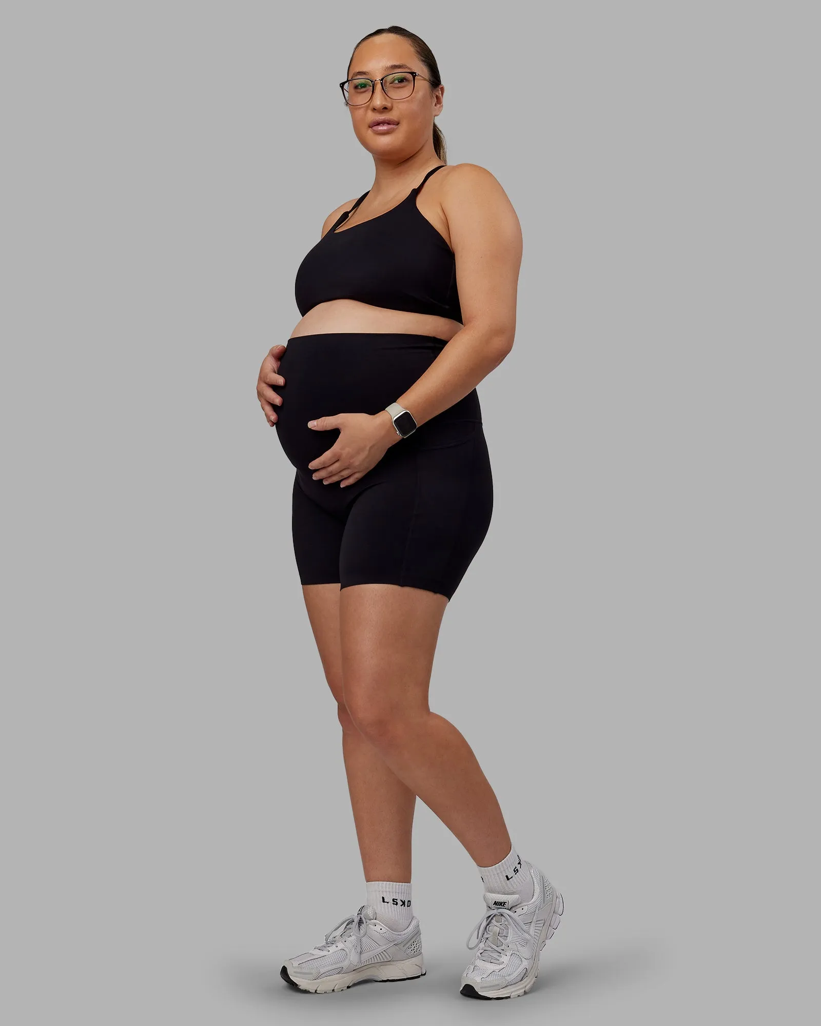 Elixir Maternity Mid Short Tights With Pockets - Black