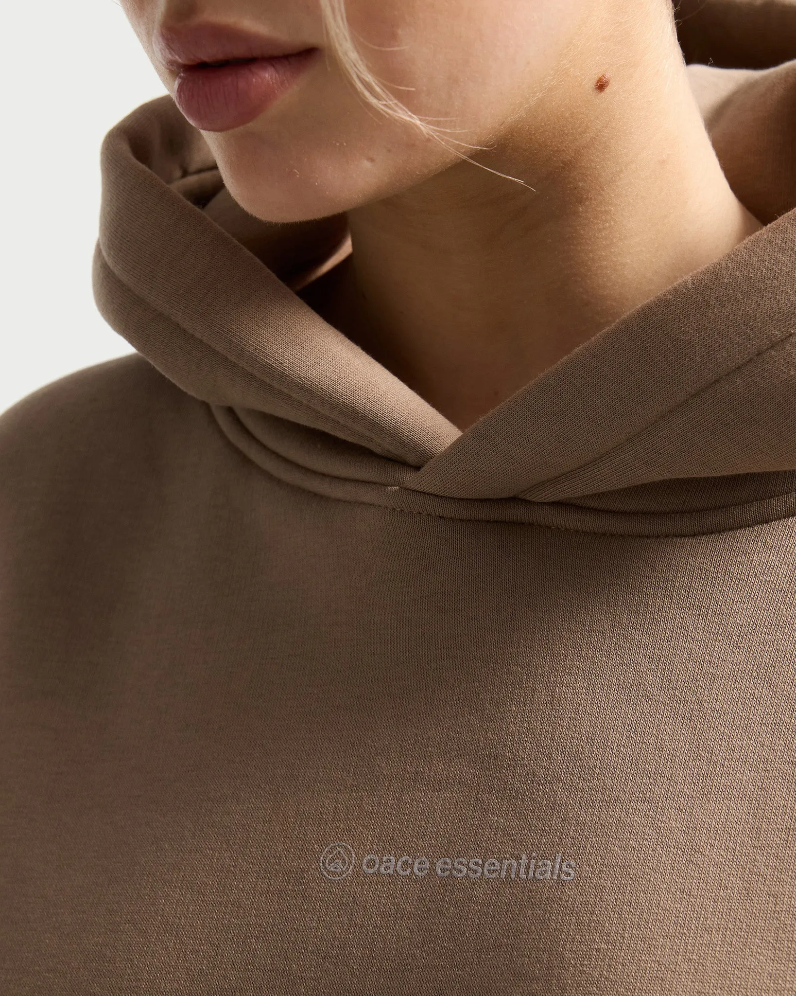 essentials Hoodie (Outlet)