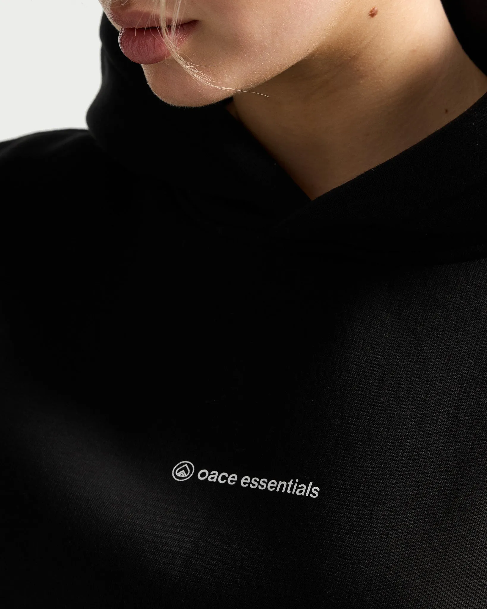 essentials Hoodie (Outlet)