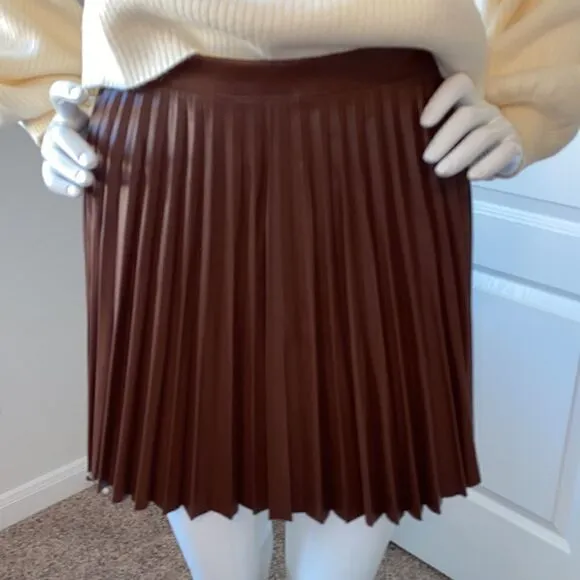 🔥FINAL PRICE!🔥NEW Gilli Pleated Vegan Leather Mini Skirts