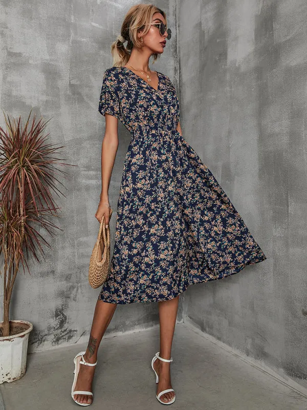 Floral Print Midi Dress with V-Neck and Smocked Waist