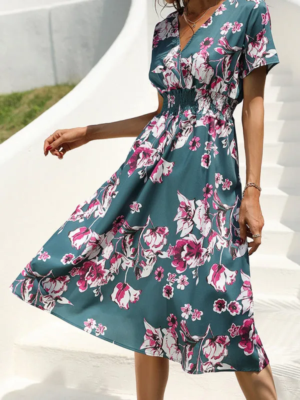 Floral Print Midi Dress with V-Neck and Smocked Waist