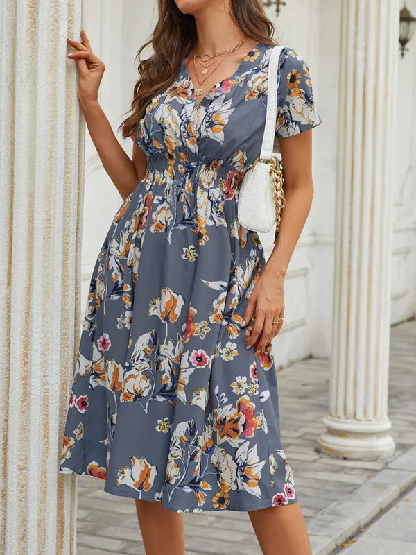 Floral Print Midi Dress with V-Neck and Smocked Waist