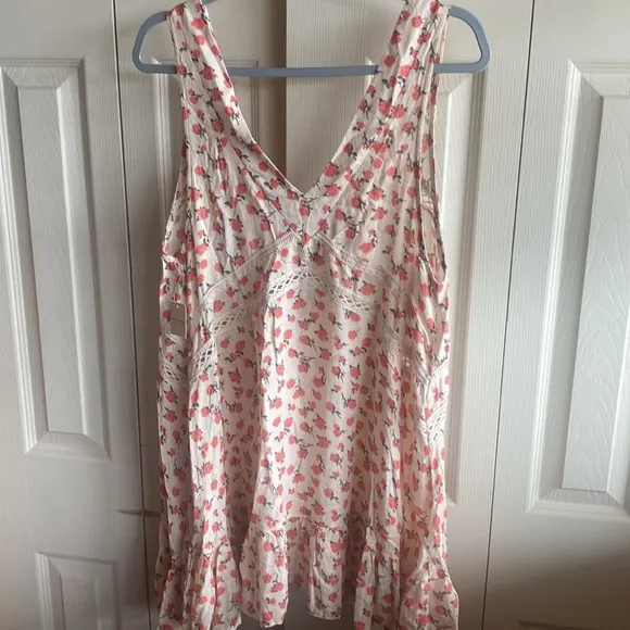 Free People Intimately NWT Let It Happen Sleeveless V-neck     Slip Dress medium