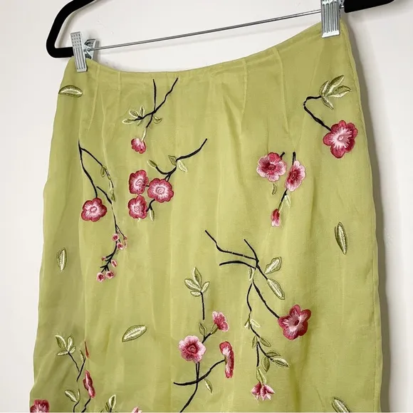 Inc international 100% silk midi skirt embellished flor 8 soft green