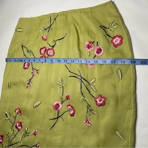 Inc international 100% silk midi skirt embellished flor 8 soft green