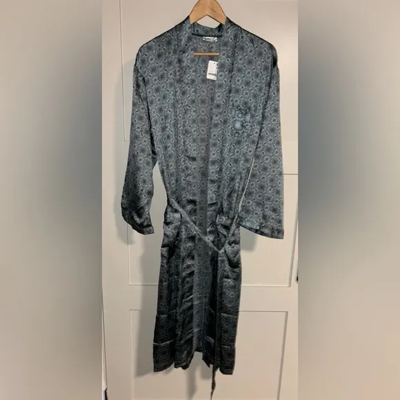 Intimately by Free People Oasis House Robe NWT Size M/L Stone Combo