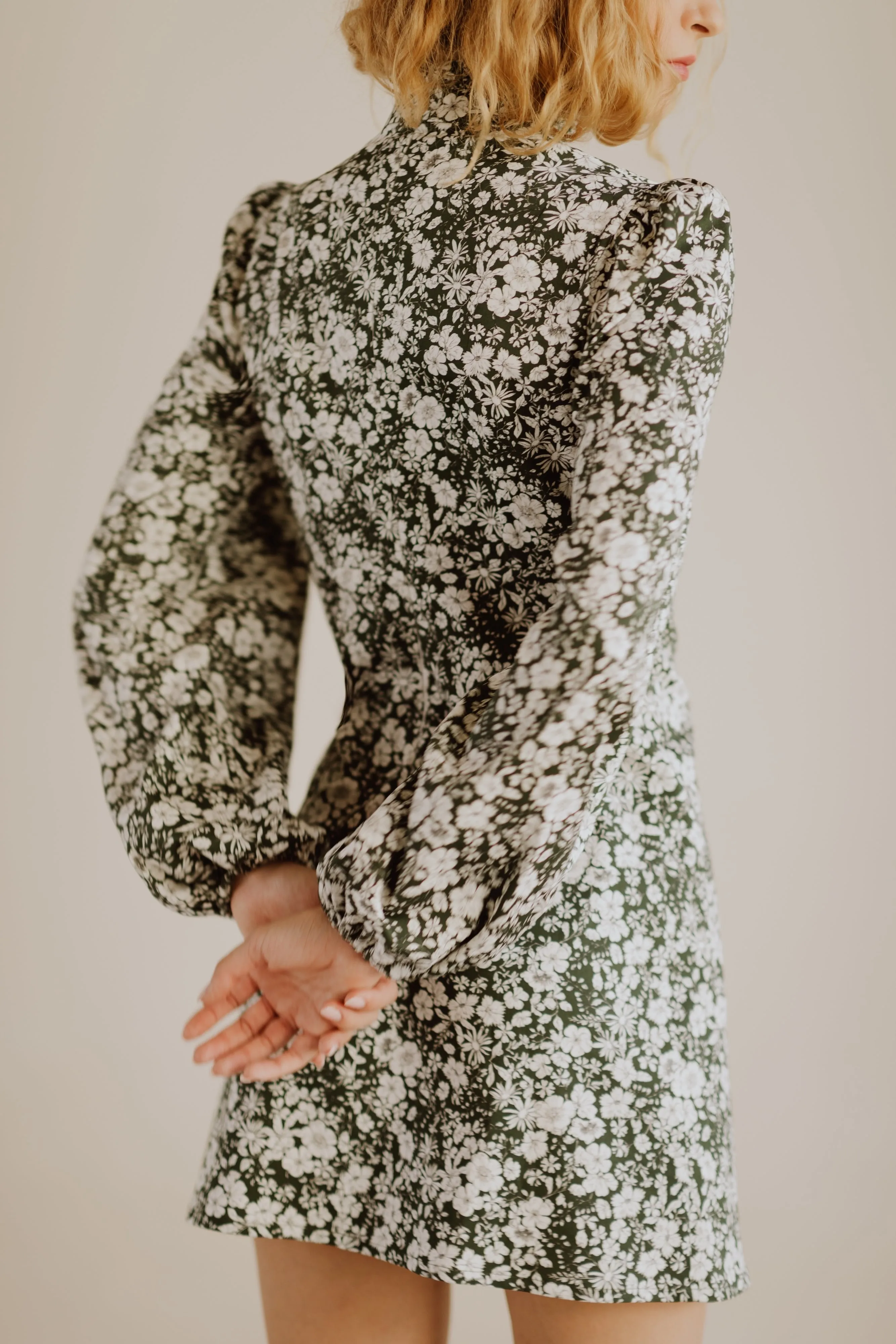Jane High Neck Empire Mini Dress with Hook and Eye Detail and Blouson Sleeves / Forest Green and Milky White Floral Cotton