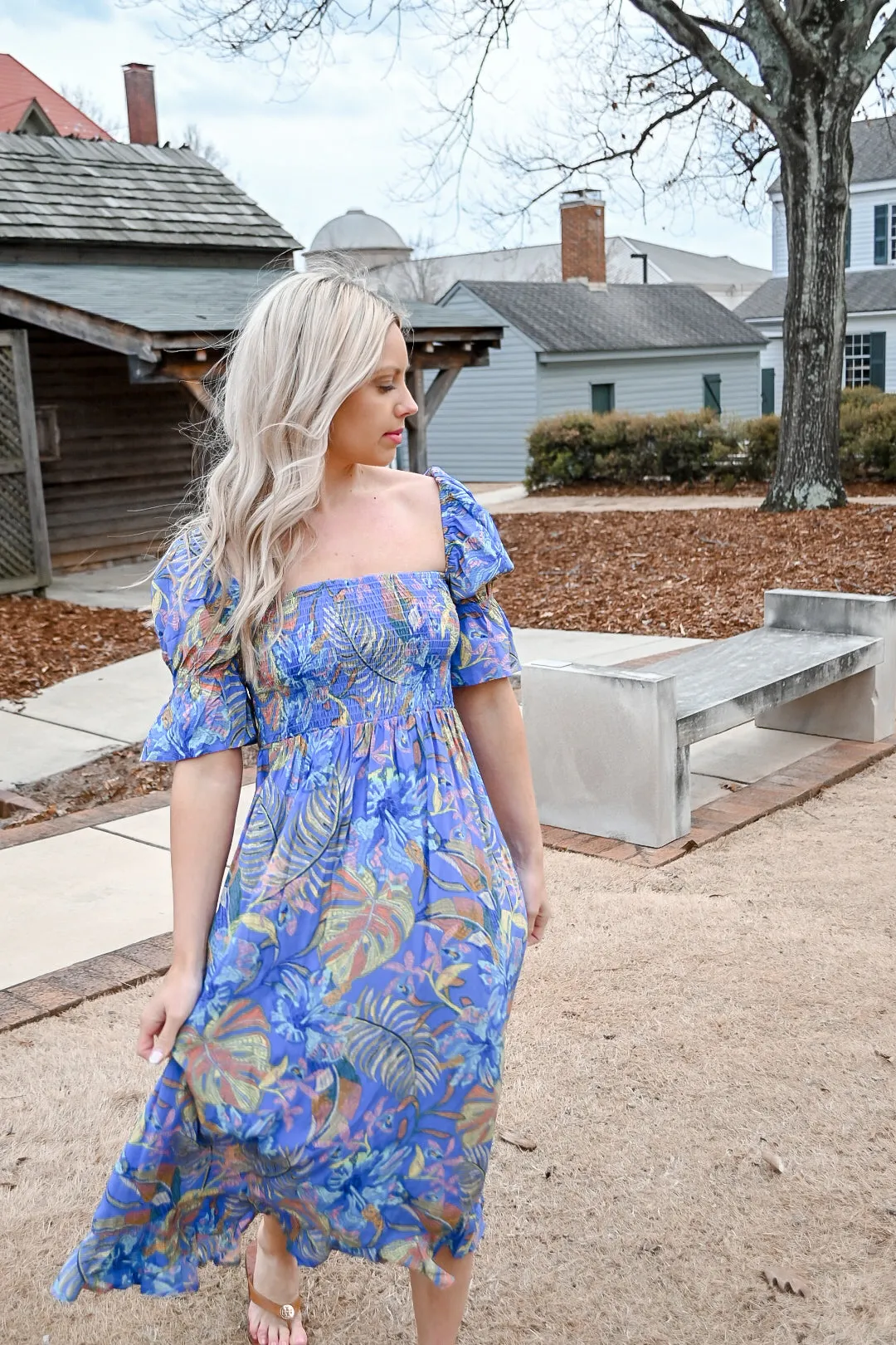 Kloe Floral Midi Dress- Blue floral