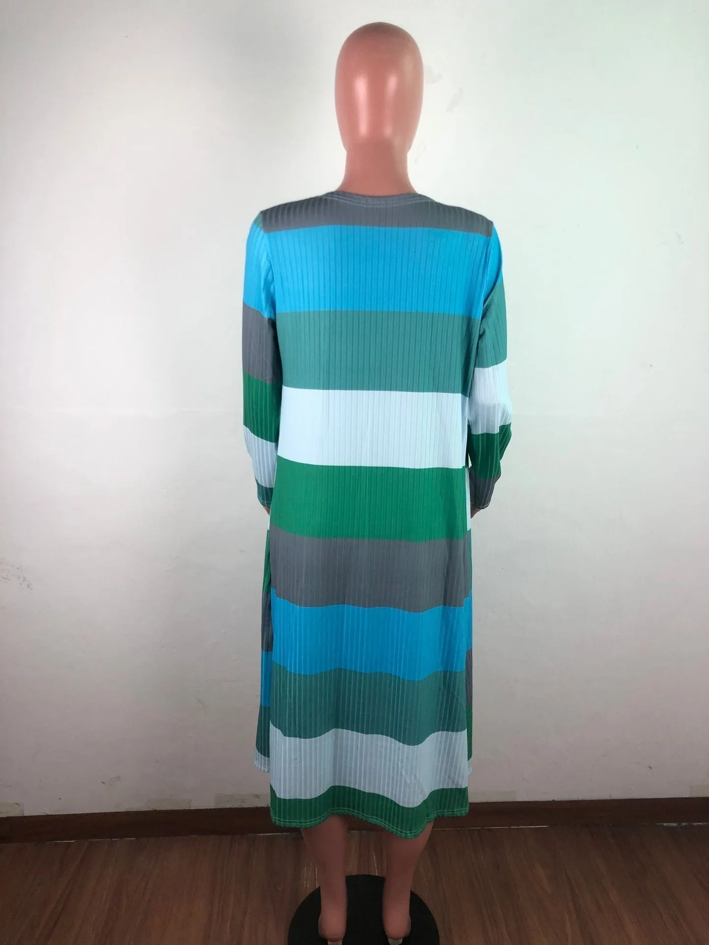 Knitted Long-sleeved Cover Up Strapless Dress Two Piece Set