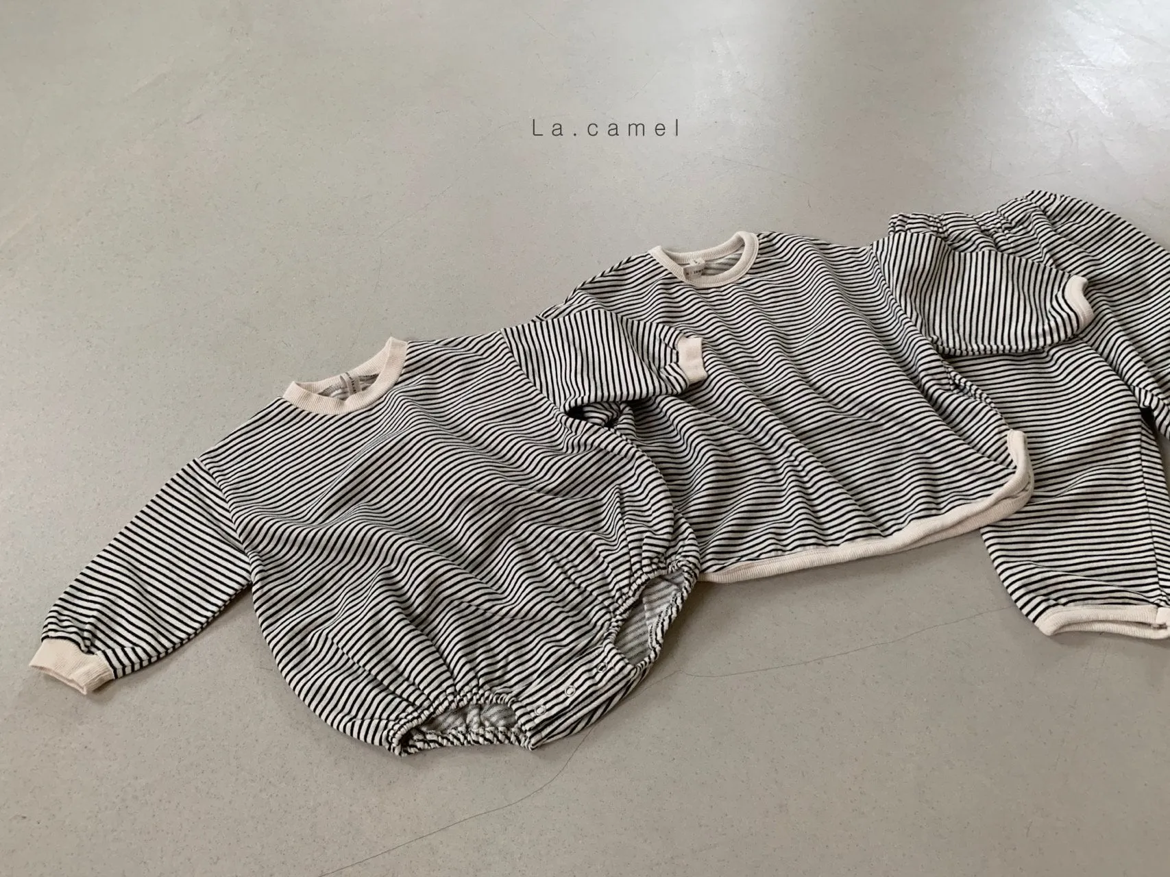 La Camel Stripe Bono Set