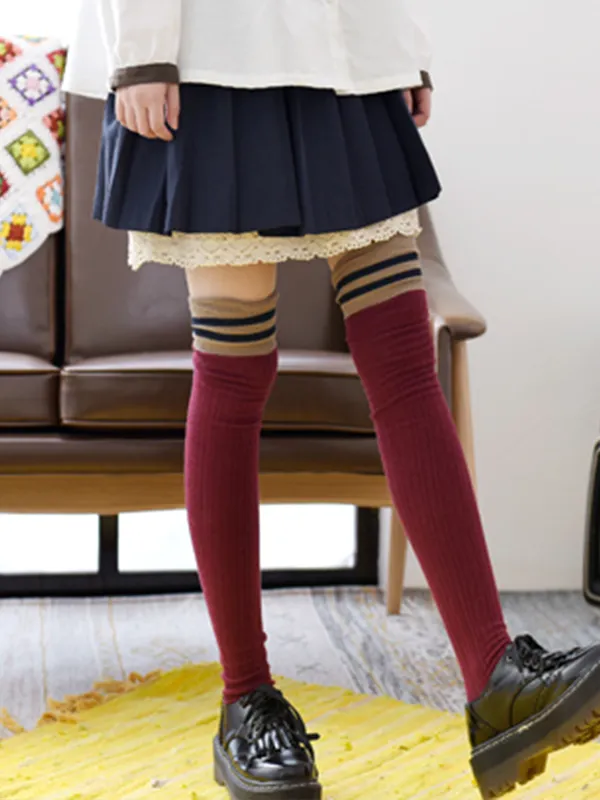 lace hem pleated mini skirt
