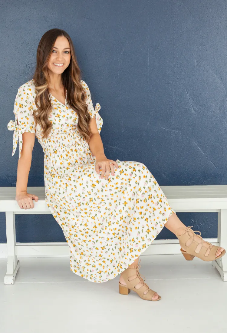 LuLu Floral Midi in Ivory