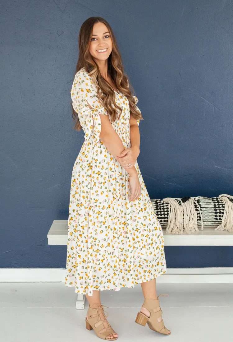 LuLu Floral Midi in Ivory