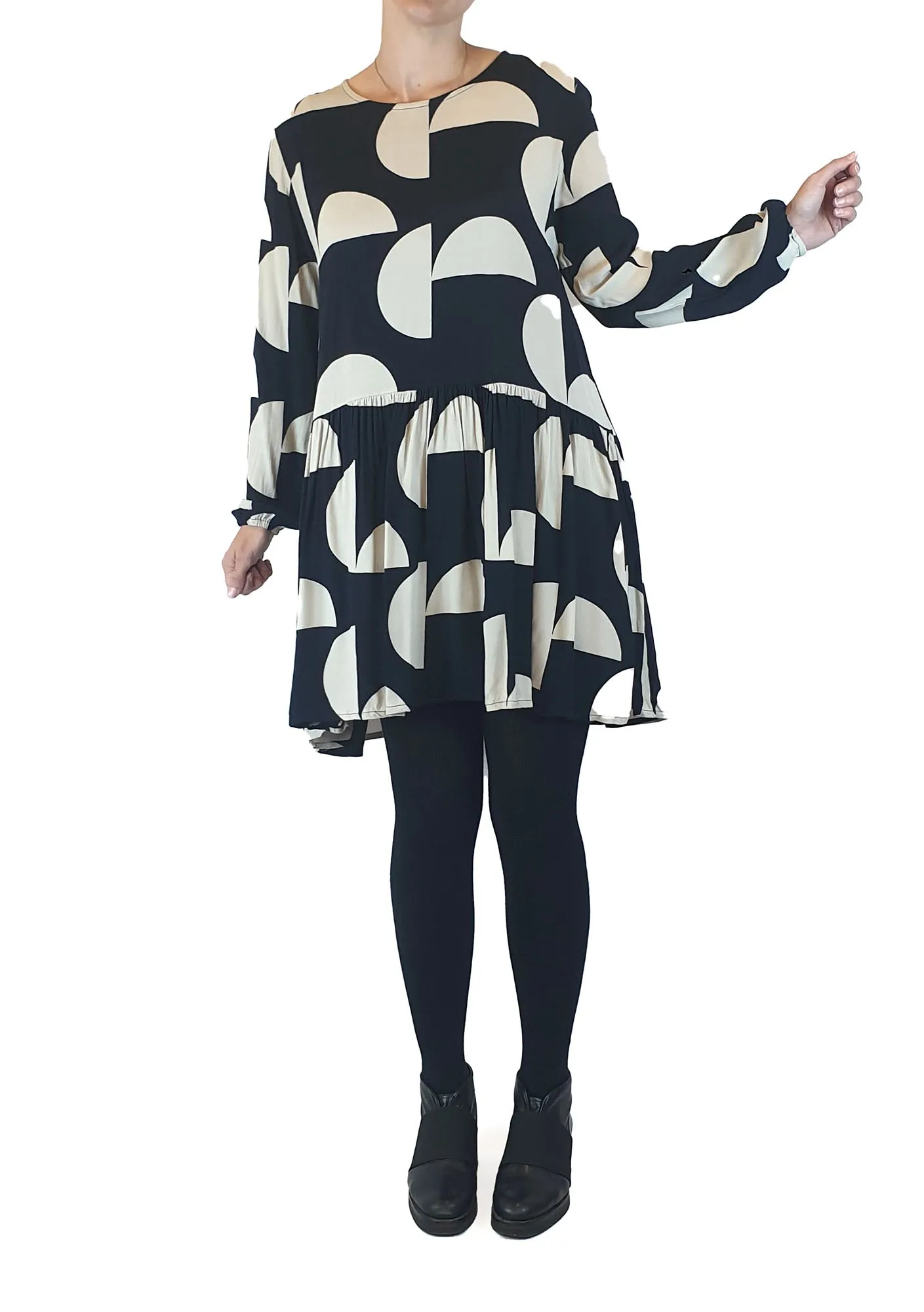 Mister Zimi black and white print long sleeve dress size 8