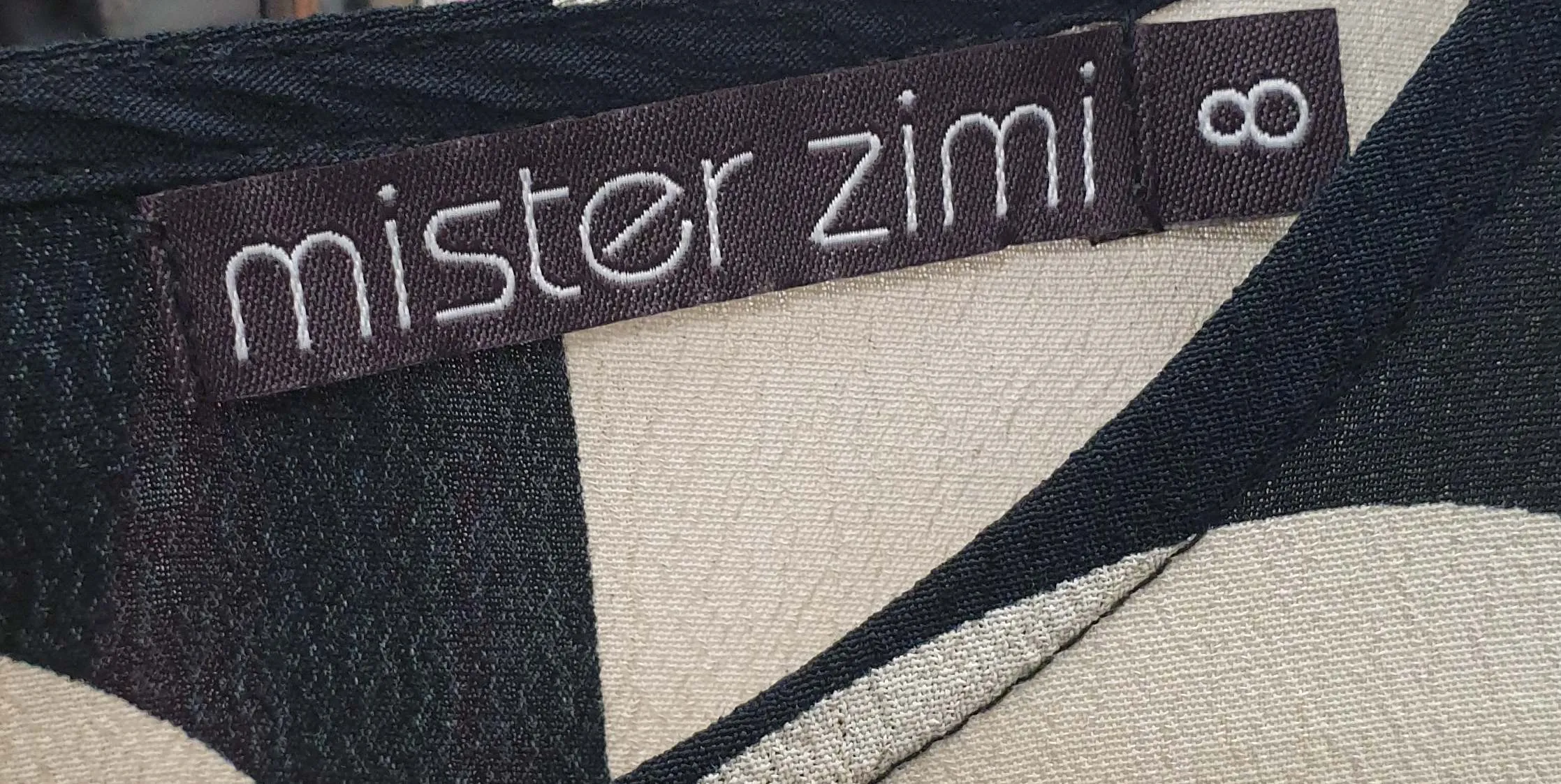 Mister Zimi black and white print long sleeve dress size 8