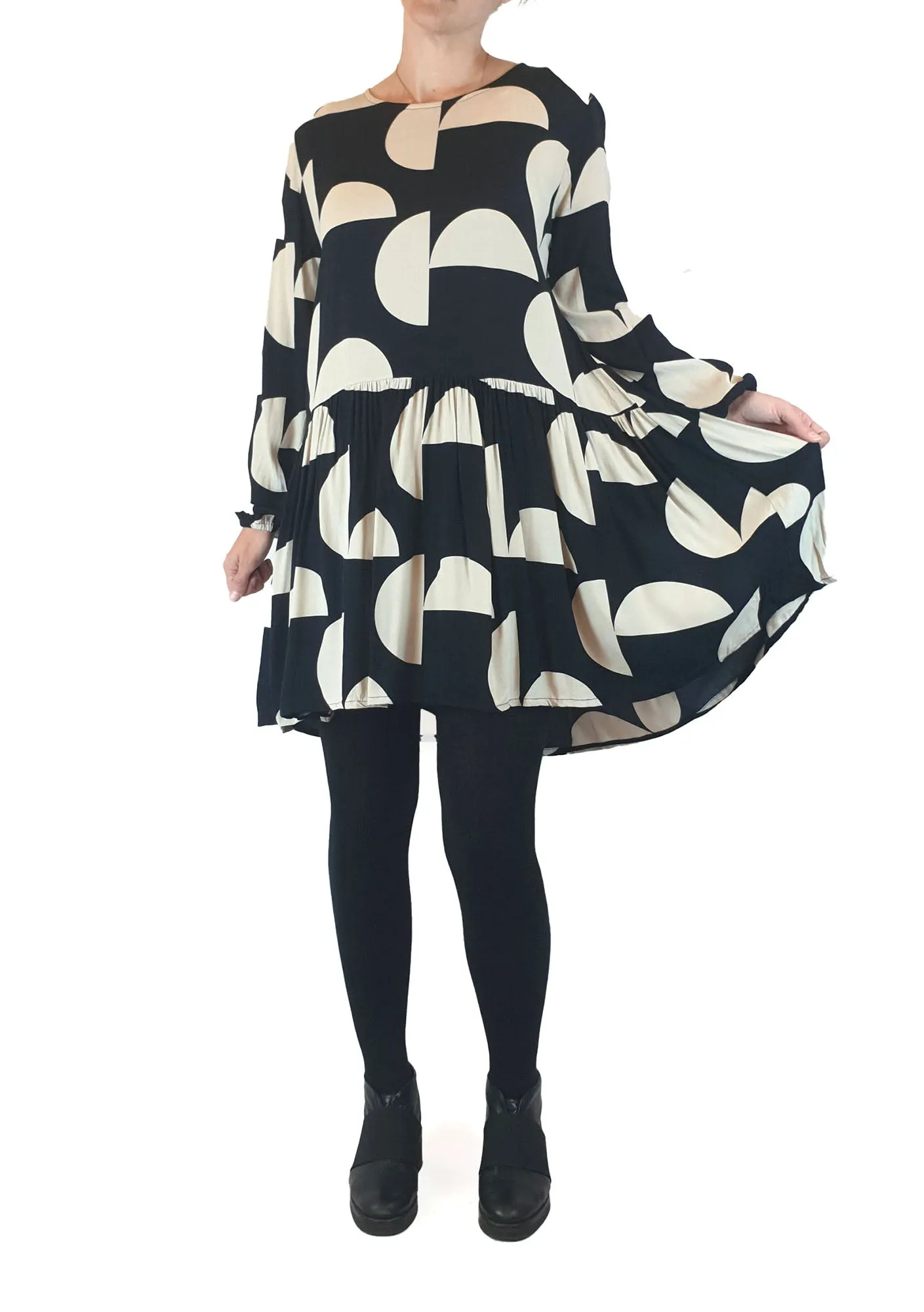 Mister Zimi black and white print long sleeve dress size 8