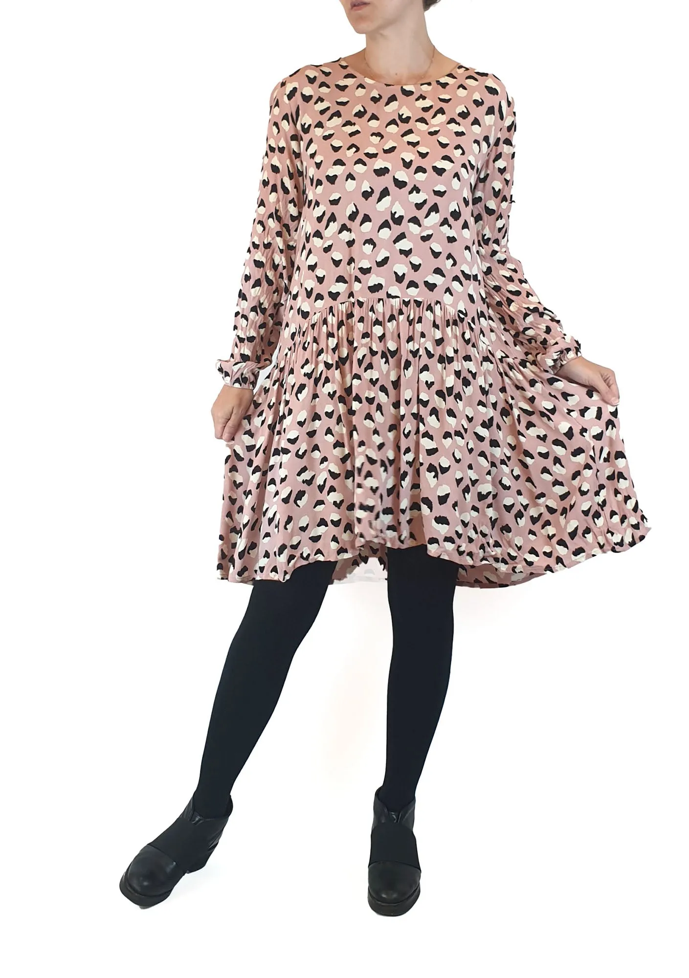 Mister Zimi pink animal print long sleeve dress size 8
