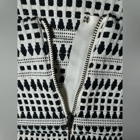 Mosaic Jacquard Loft Medi Slim Fit Pencil Skirt Business Casual