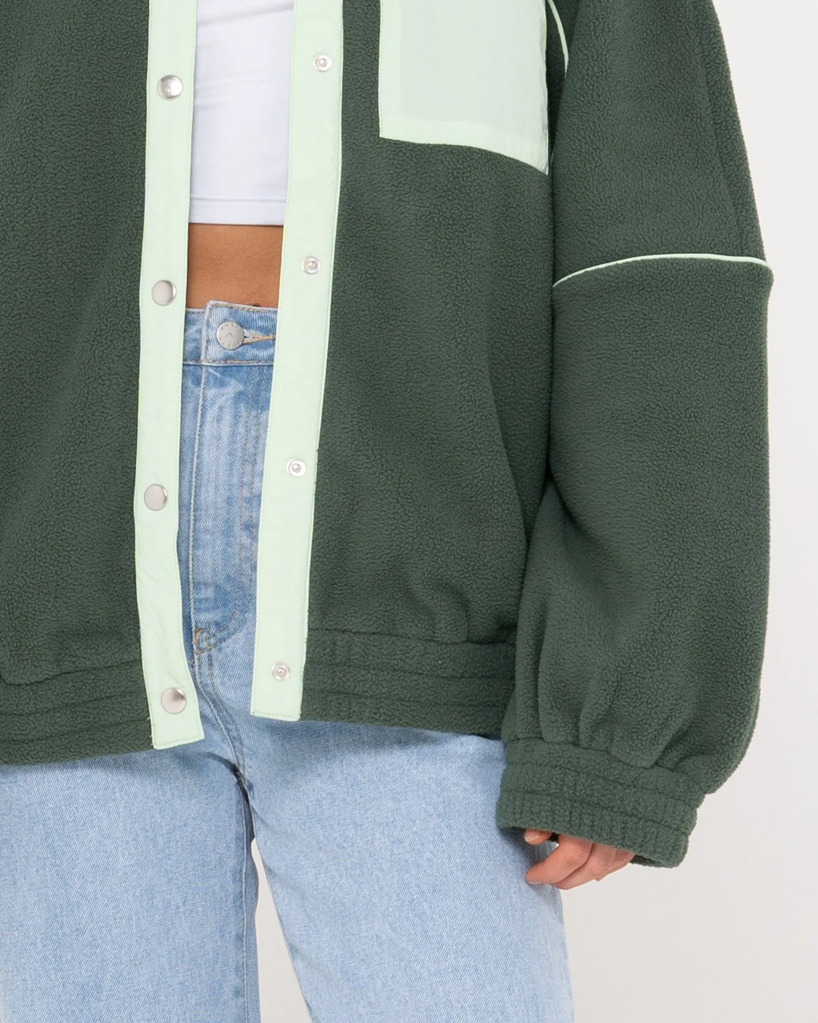 NELLY SNAP BUTTON FLEECE