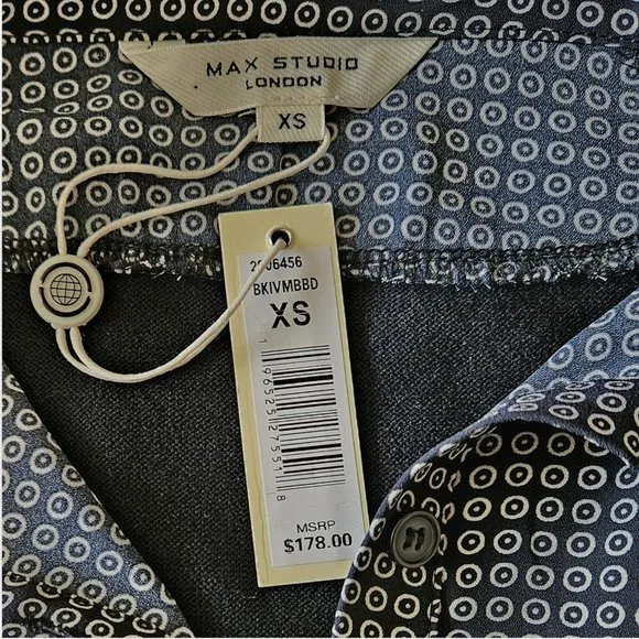 NEW!  Max Studio Black White Pleated Sweater Vest Mini Dress.  US Size XS.