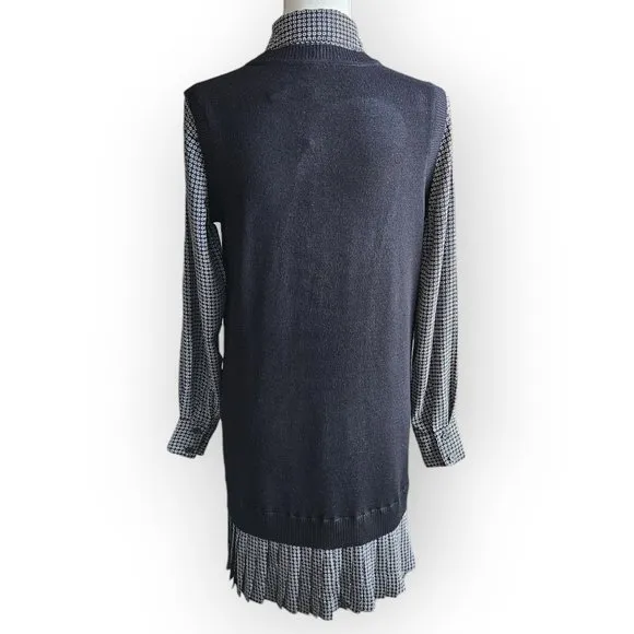 NEW!  Max Studio Black White Pleated Sweater Vest Mini Dress.  US Size XS.