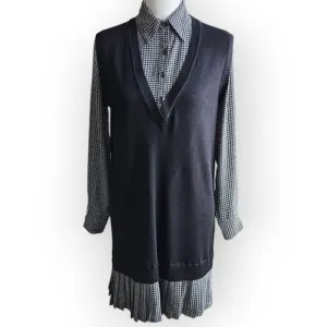 NEW!  Max Studio Black White Pleated Sweater Vest Mini Dress.  US Size XS.