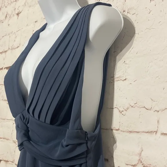 NWOT Black Halo Plunge Mini, Size M