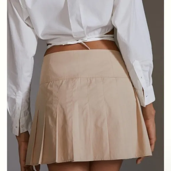 NWT Anthropologie Pleated Mini Skirt Khaki Tank Button Y2k 90s size 14