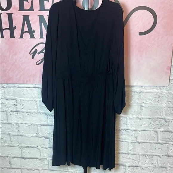 NWT Draper James Black Texture Wrap Front Flowy Dress Size 1X Elastic Waistband