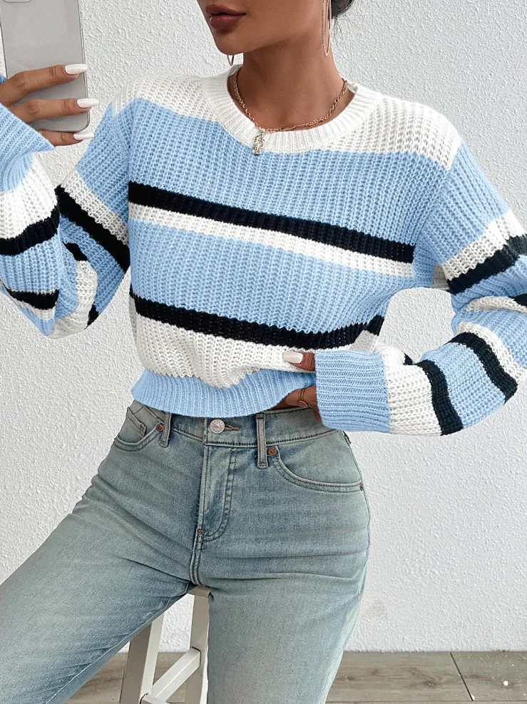 Oversized acrylic knit women's sweater, round neck, long sleeves