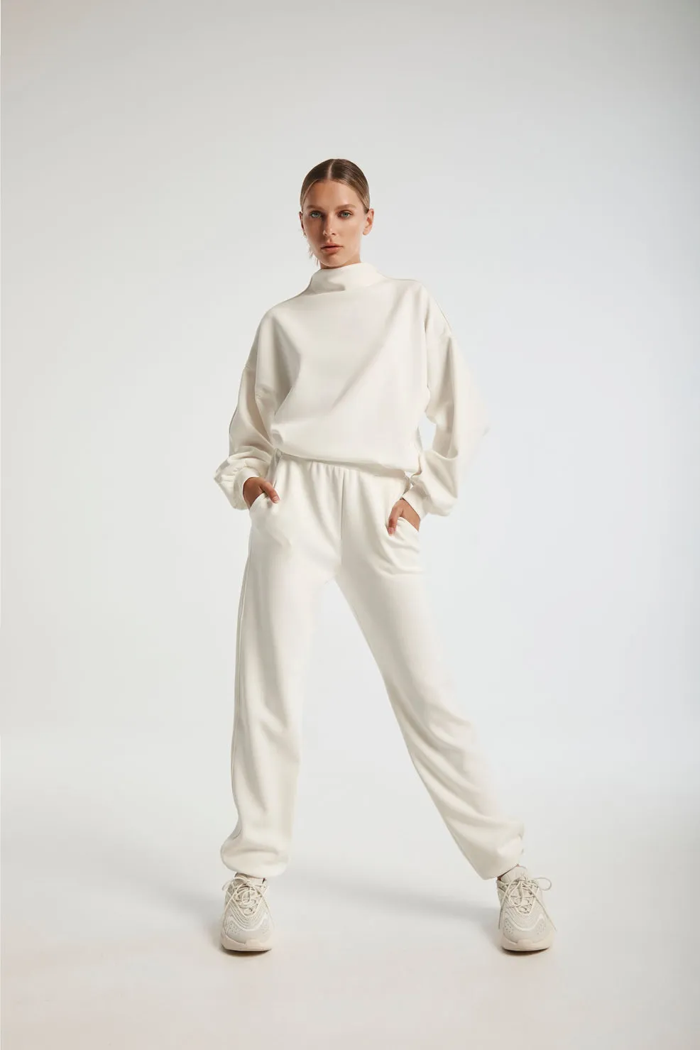 Pintuck Jogger