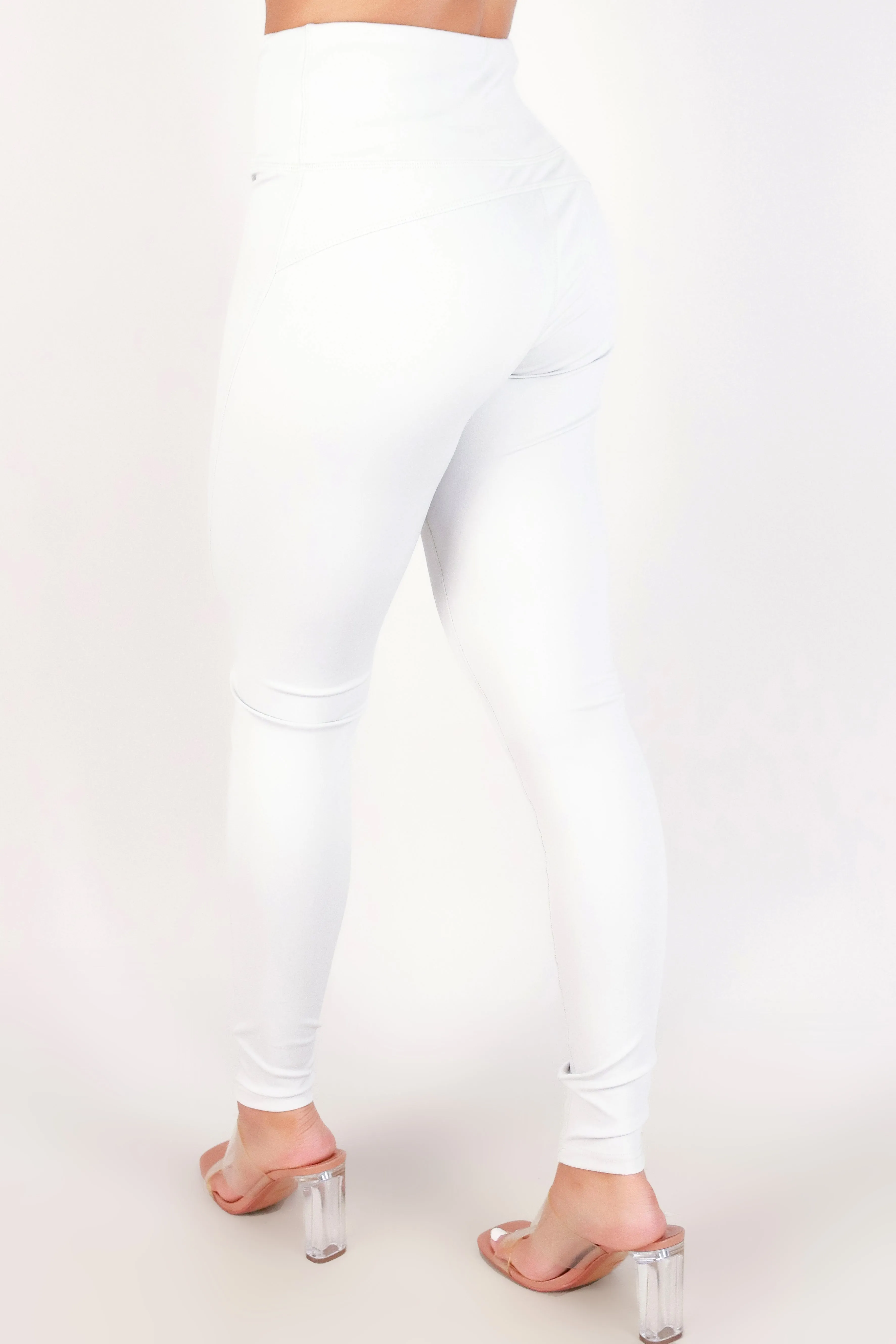 PLAYTIME OVER LEGGINGS
