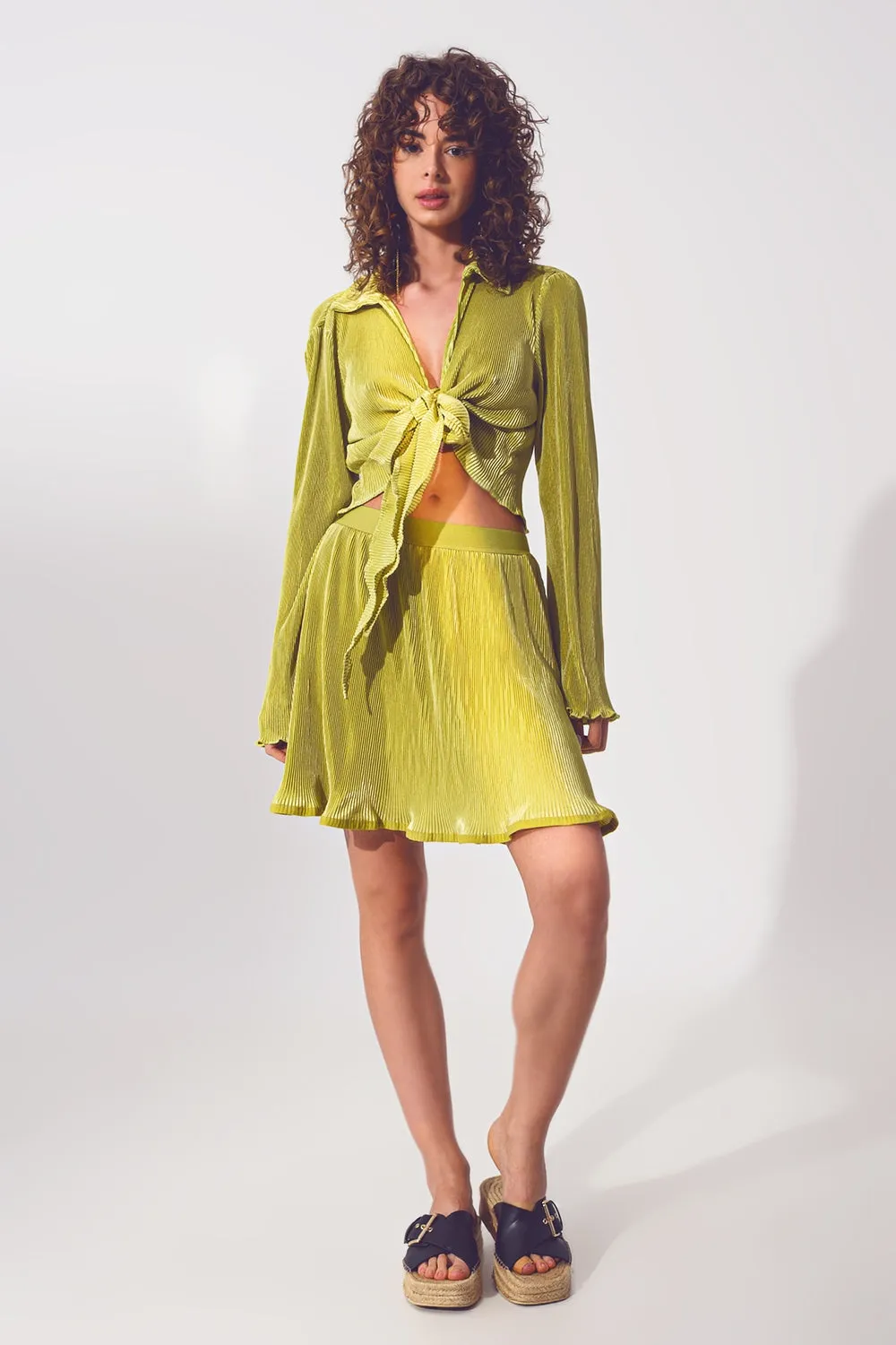 Pleated Short Skirt in Green