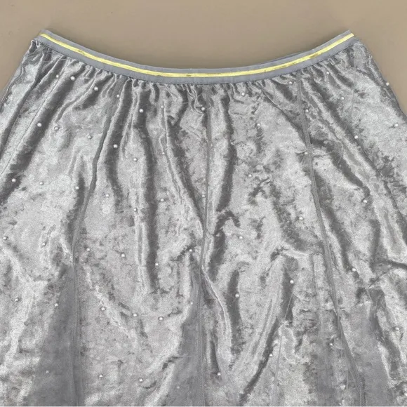 RAGA Anthropologie Skirt Velvet Tulle Overlay Pearl Detail Midi Gray Size 1X NWT