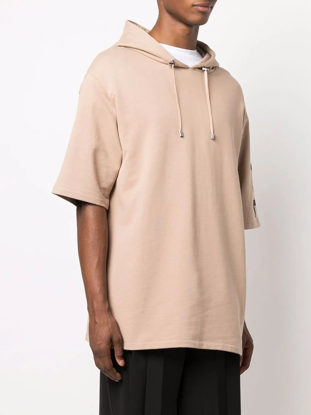 Short-sleeved sweatshirt