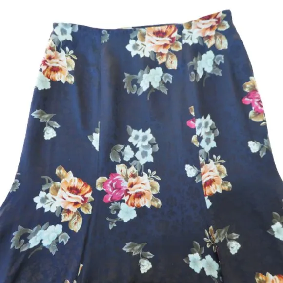 SiLK Embossed Floral Skirt Trumpet Side Zip Vintage 90s Jones New York Lined 14